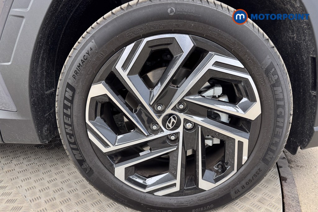 Hyundai Tucson Ultimate Manual Petrol SUV - Stock Number (1549042) - 23rd supplementary image