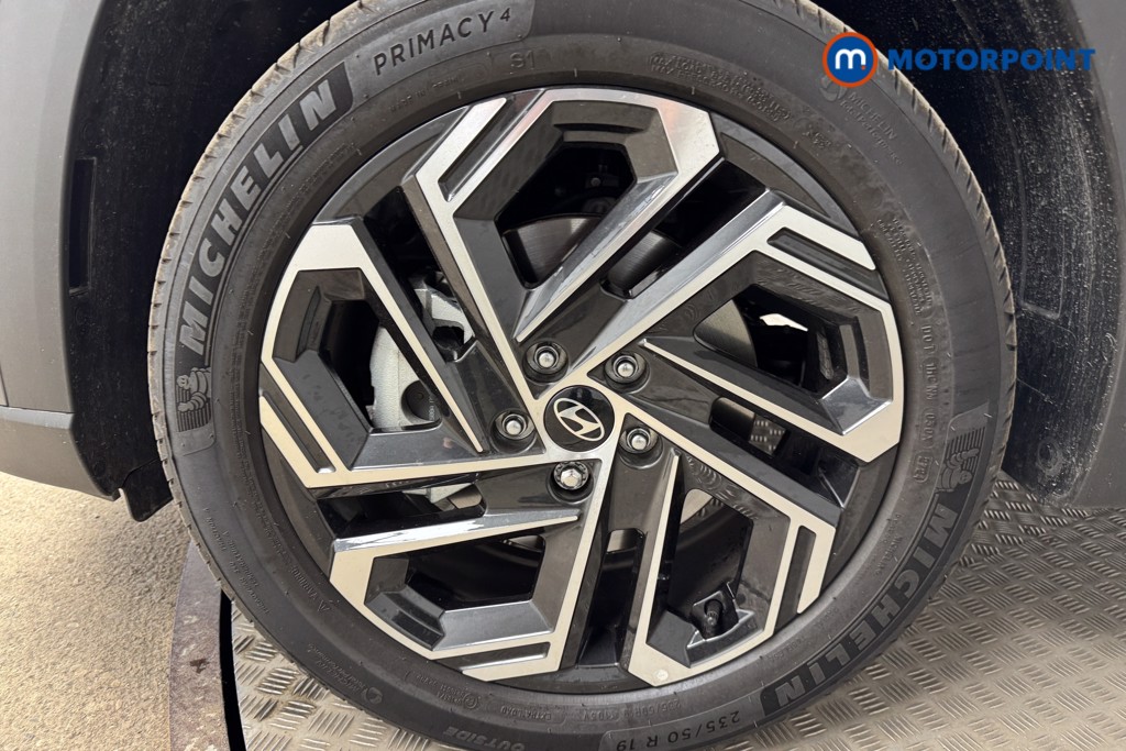 Hyundai Tucson Ultimate Manual Petrol SUV - Stock Number (1549042) - 24th supplementary image