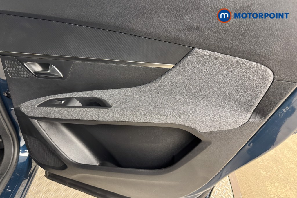 Peugeot 5008 Active Premium Manual Diesel SUV - Stock Number (1549062) - 16th supplementary image