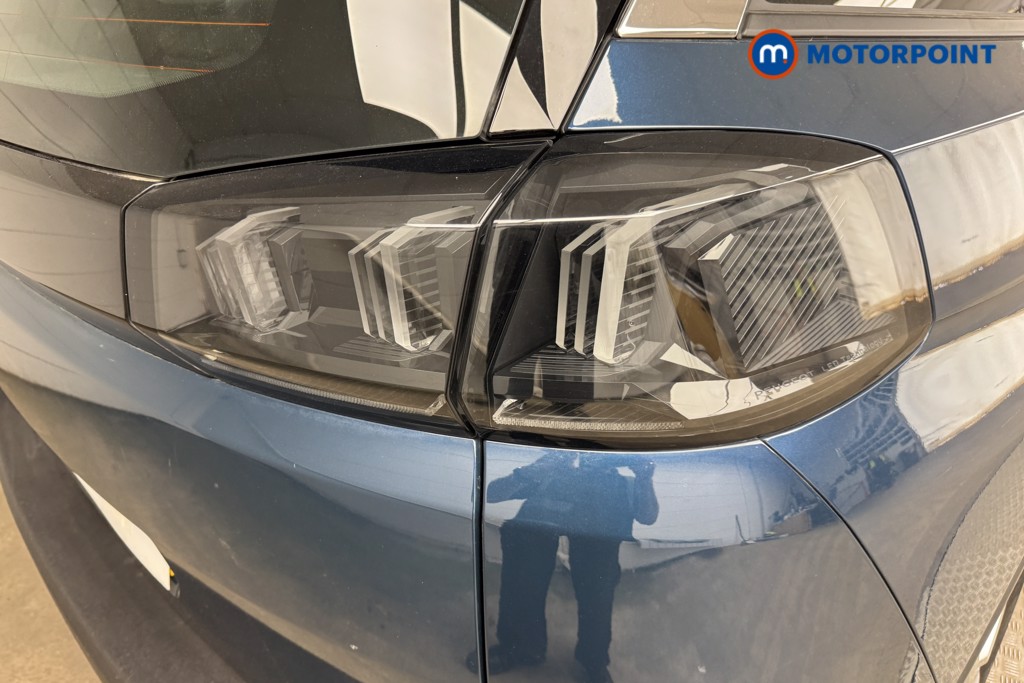 Peugeot 5008 Active Premium Manual Diesel SUV - Stock Number (1549062) - 18th supplementary image