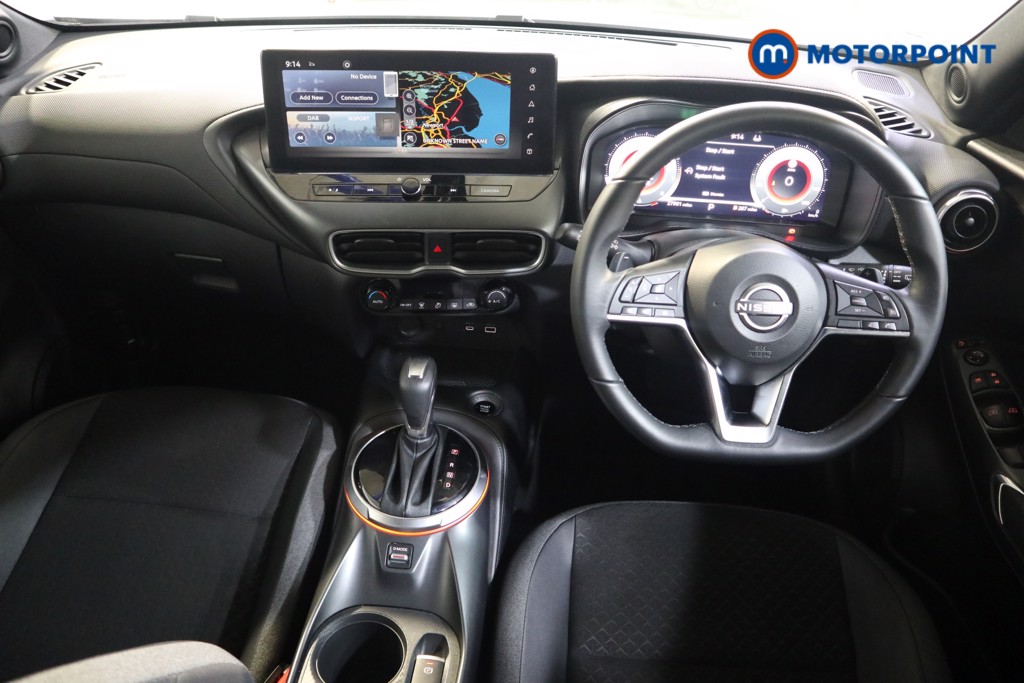 Nissan Juke N-Connecta Automatic Petrol SUV - Stock Number (1549107) - 1st supplementary image