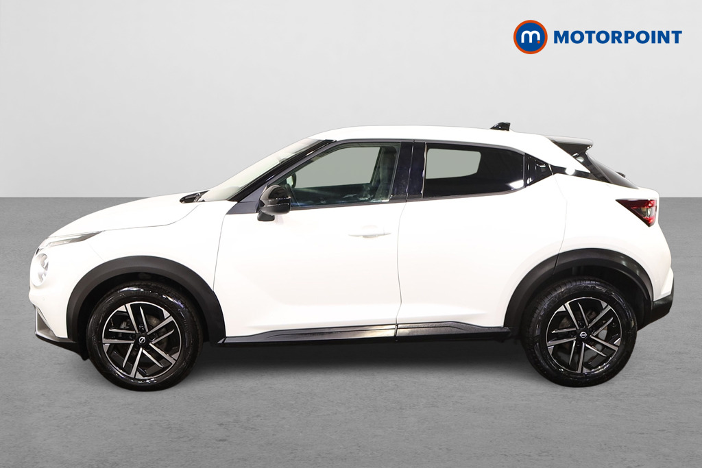 Nissan Juke N-Connecta Automatic Petrol SUV - Stock Number (1549107) - Passenger side
