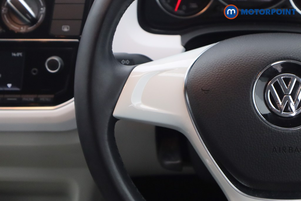 Volkswagen UP Up Beats Automatic Petrol Hatchback - Stock Number (1549189) - 4th supplementary image