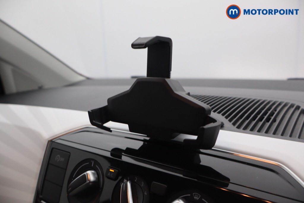 Volkswagen UP Up Beats Automatic Petrol Hatchback - Stock Number (1549189) - 8th supplementary image