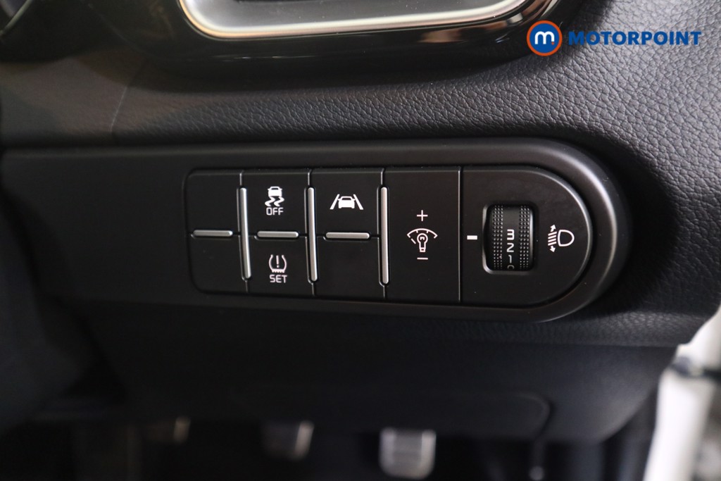 KIA Xceed Gt-Line Manual Petrol Hatchback - Stock Number (1549257) - 9th supplementary image