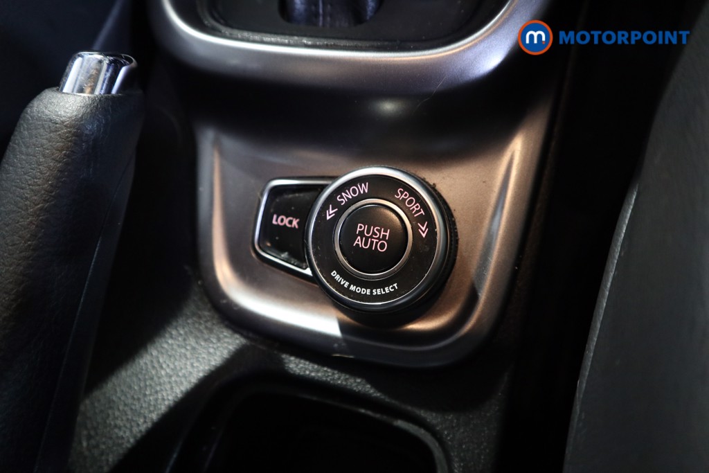 Suzuki Vitara Sz5 Allgrip Automatic Petrol SUV - Stock Number (1549321) - 8th supplementary image
