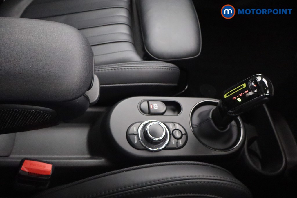 Mini Hatchback Cooper S Level 3 Automatic Electric Hatchback - Stock Number (1549438) - 7th supplementary image
