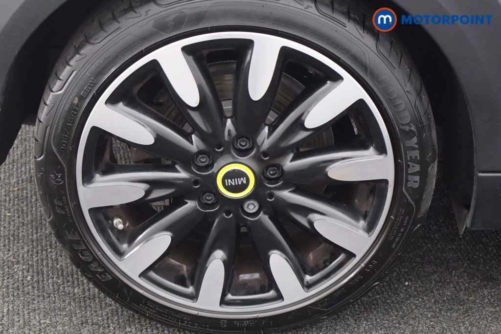 Mini Hatchback Cooper S Level 3 Automatic Electric Hatchback - Stock Number (1549438) - 24th supplementary image