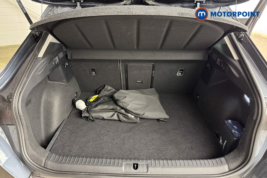 Cupra Formentor V1 Automatic Petrol Plug-In Hybrid SUV - Stock Number (1549457) - 3rd supplementary image