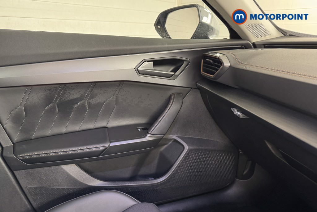 Cupra Formentor V1 Automatic Petrol Plug-In Hybrid SUV - Stock Number (1549457) - 12th supplementary image