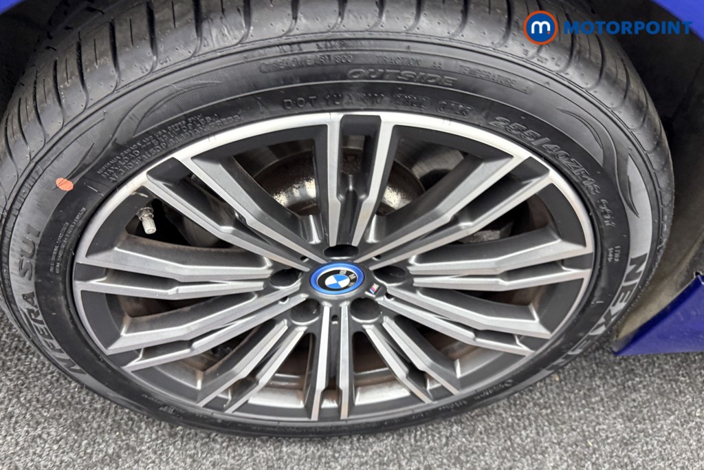 BMW 3 Series M Sport Automatic Petrol Plug-In Hybrid Saloon - Stock Number (1549472) - 26th supplementary image