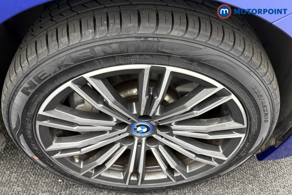 BMW 3 Series M Sport Automatic Petrol Plug-In Hybrid Saloon - Stock Number (1549472) - 27th supplementary image