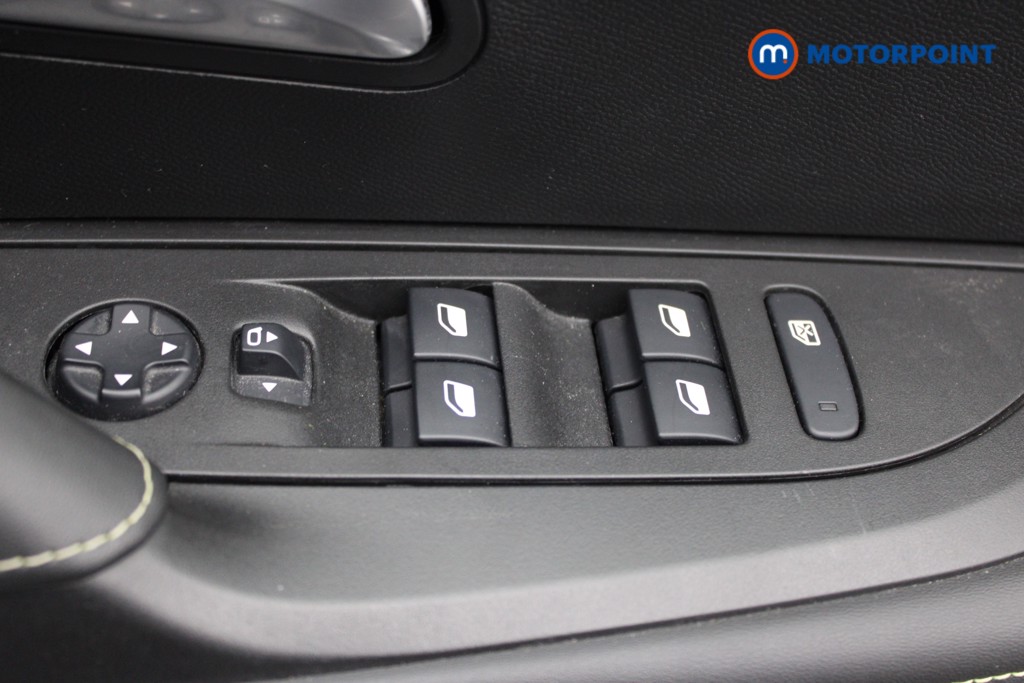 Peugeot 2008 Gt Line Manual Diesel SUV - Stock Number (1549477) - 15th supplementary image