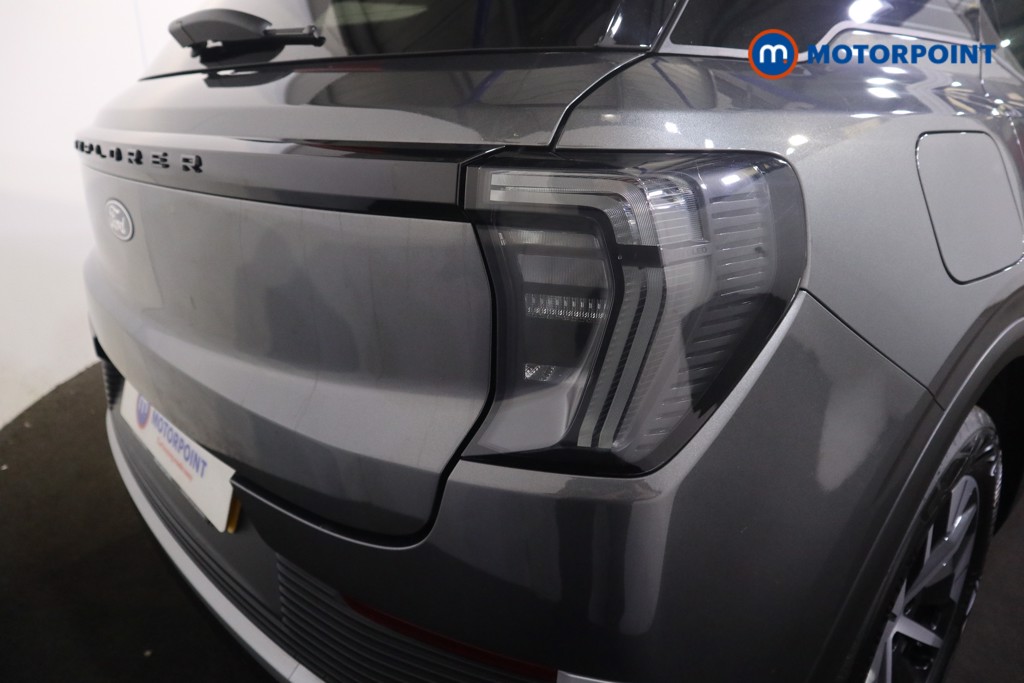 Ford Explorer Select Automatic Electric SUV - Stock Number (1549594) - 21st supplementary image
