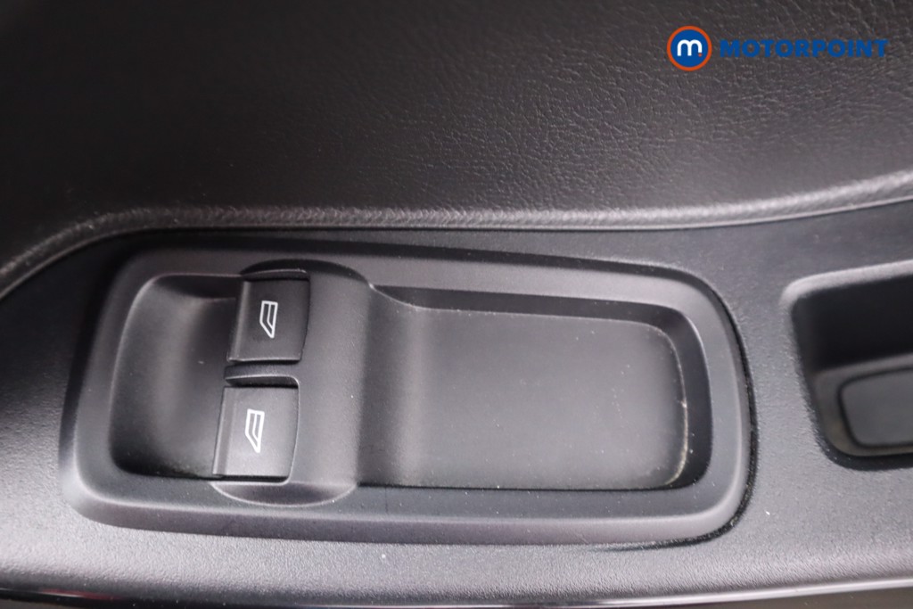 Ford Ka-Plus Zetec Manual Petrol Hatchback - Stock Number (1549618) - 4th supplementary image