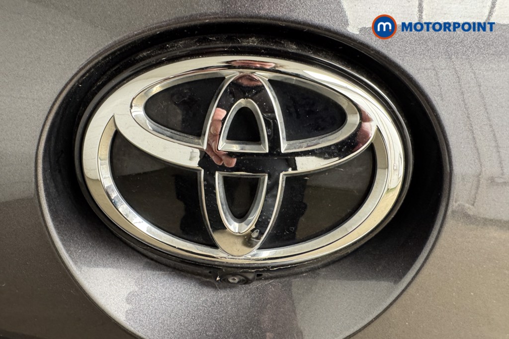 Toyota Corolla Gr Sport Automatic Petrol-Electric Hybrid Hatchback - Stock Number (1549879) - 21st supplementary image