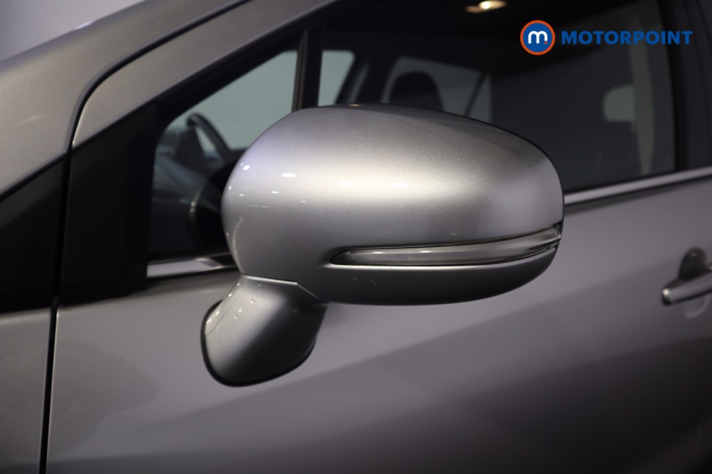 Suzuki S-Cross Motion Automatic Petrol-Electric Hybrid SUV - Stock Number (1549913) - 23rd supplementary image