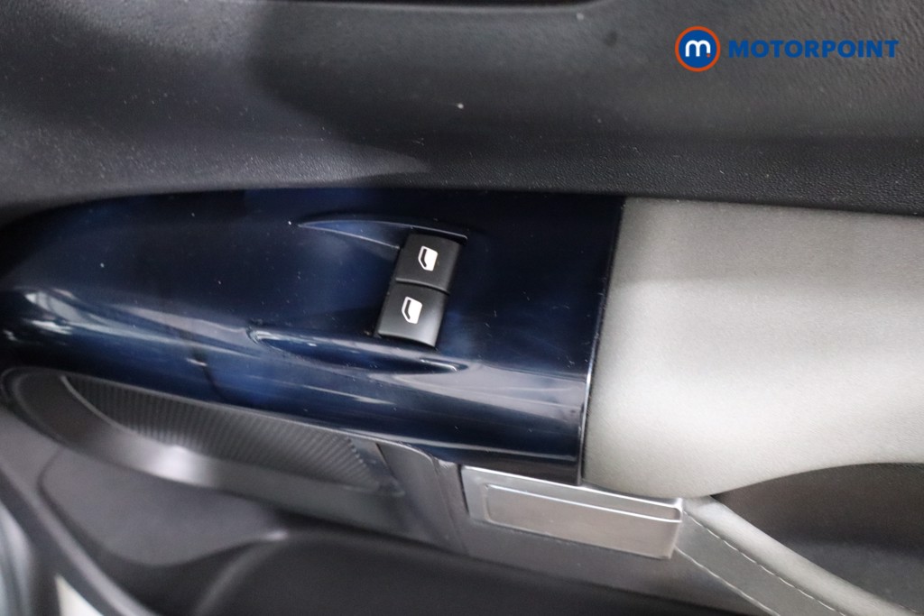 Citroen C4 Cactus Flair Manual Petrol SUV - Stock Number (1549922) - 19th supplementary image