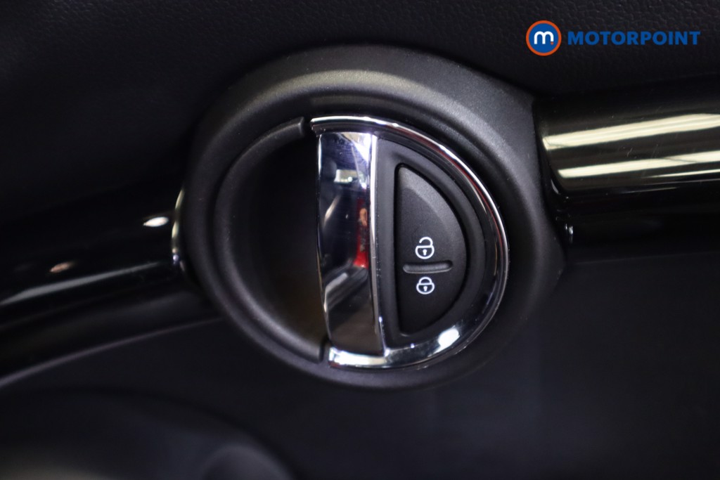 Mini Convertible Cooper S Exclusive Automatic Petrol Convertible - Stock Number (1549965) - 9th supplementary image