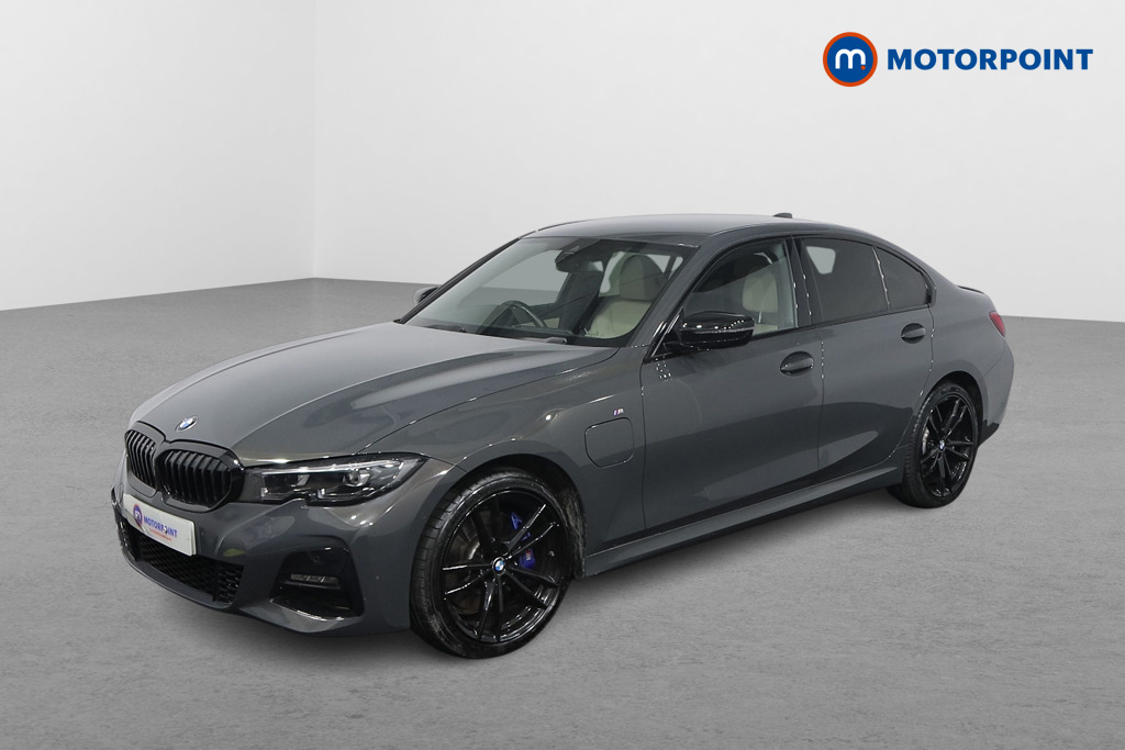 BMW 3 Series M Sport Pro Edition Automatic Petrol Plug-In Hybrid Saloon - Stock Number (1550223) - Passenger side front corner