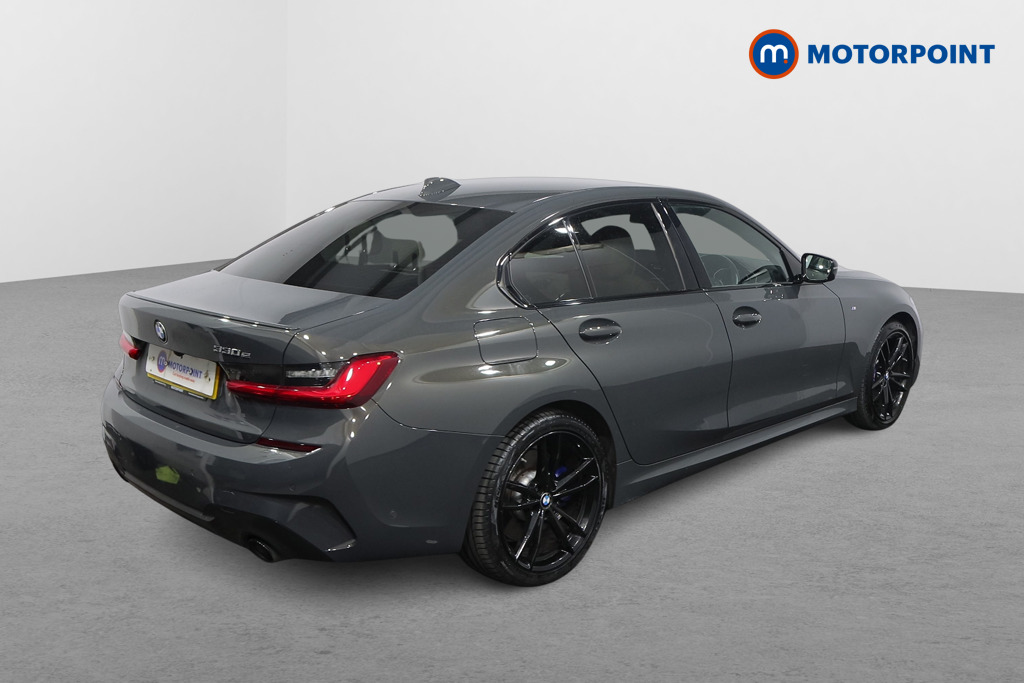 BMW 3 Series M Sport Pro Edition Automatic Petrol Plug-In Hybrid Saloon - Stock Number (1550223) - Drivers side rear corner