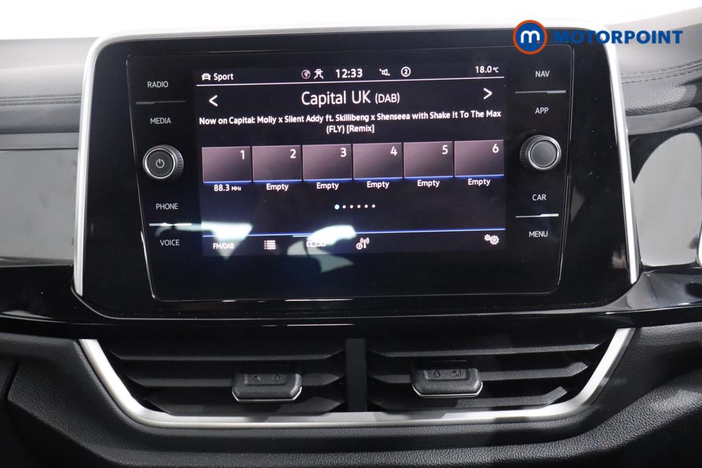 Volkswagen T-Roc R-Line Automatic Petrol SUV - Stock Number (1550224) - 2nd supplementary image