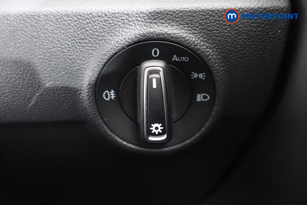 Volkswagen T-Roc R-Line Automatic Petrol SUV - Stock Number (1550224) - 12th supplementary image