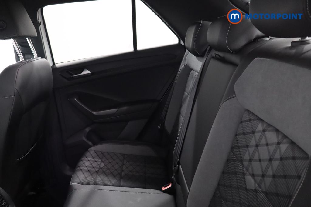 Volkswagen T-Roc R-Line Automatic Petrol SUV - Stock Number (1550224) - 17th supplementary image