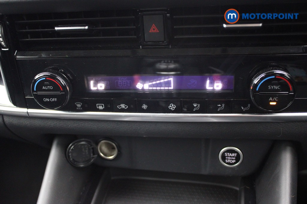 Nissan Qashqai N-Connecta Manual Petrol SUV - Stock Number (1550738) - 11th supplementary image