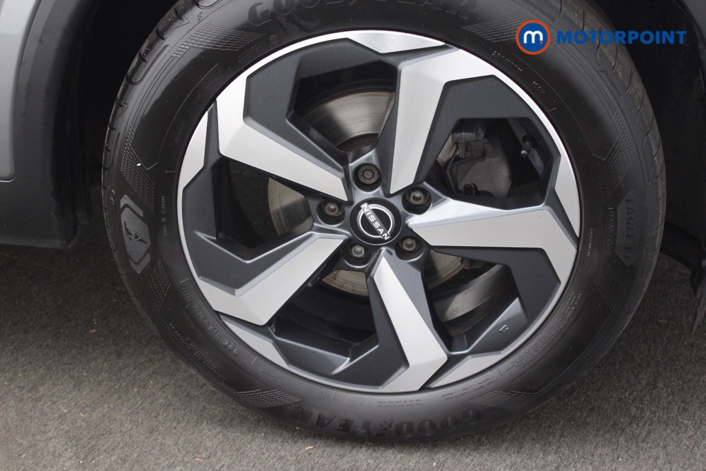 Nissan Qashqai N-Connecta Manual Petrol SUV - Stock Number (1550738) - 18th supplementary image