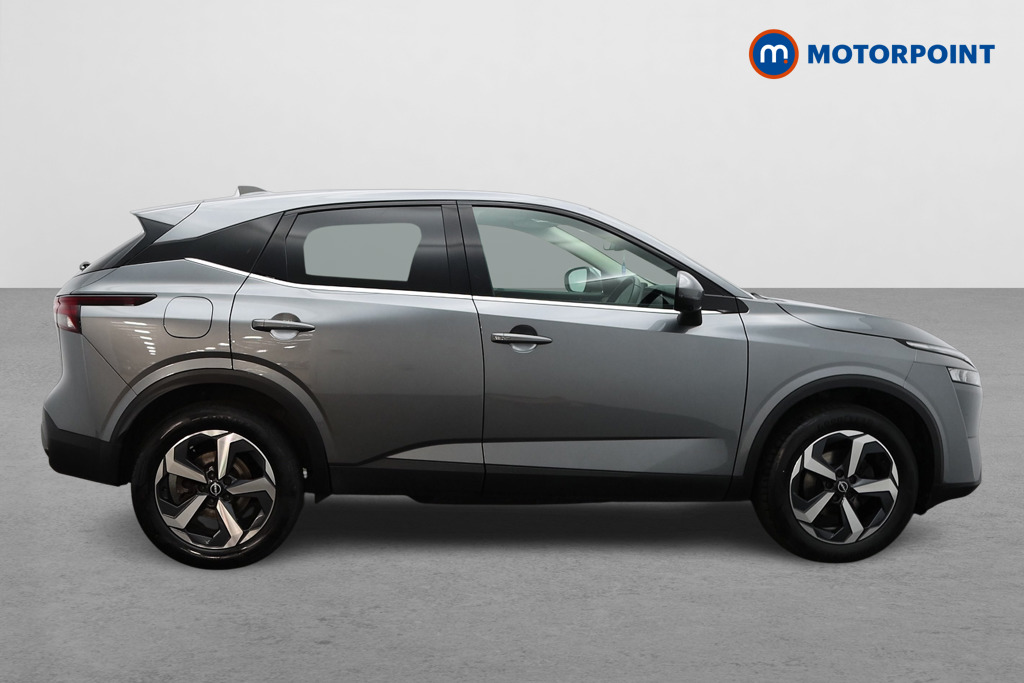 Nissan Qashqai N-Connecta Manual Petrol SUV - Stock Number (1550738) - Drivers side
