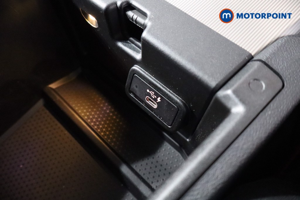 BMW 4 Series M Sport Automatic Diesel Coupe - Stock Number (1550976) - 19th supplementary image