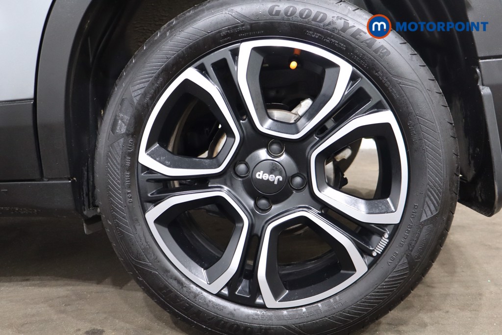Jeep Avenger Altitude Manual Petrol SUV - Stock Number (1551256) - 9th supplementary image