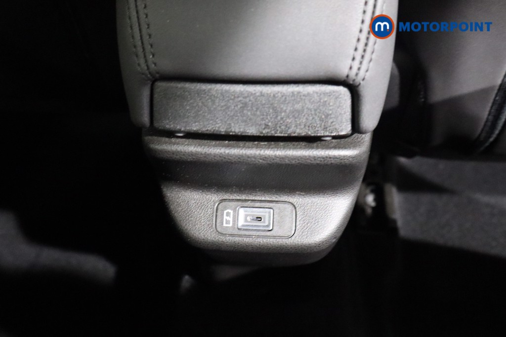 Jeep Avenger Altitude Manual Petrol SUV - Stock Number (1551256) - 13th supplementary image