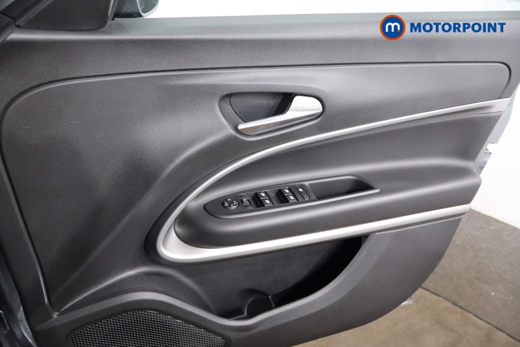 Jeep Avenger Altitude Manual Petrol SUV - Stock Number (1551256) - 22nd supplementary image