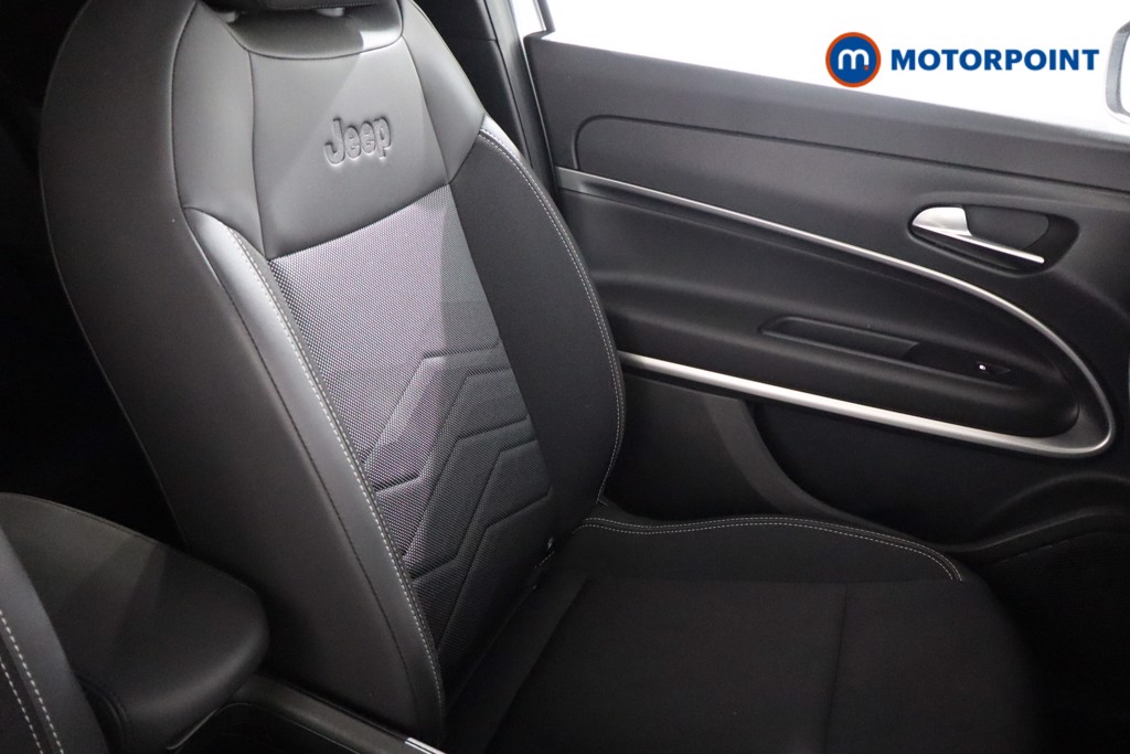 Jeep Avenger Altitude Manual Petrol SUV - Stock Number (1551256) - 24th supplementary image