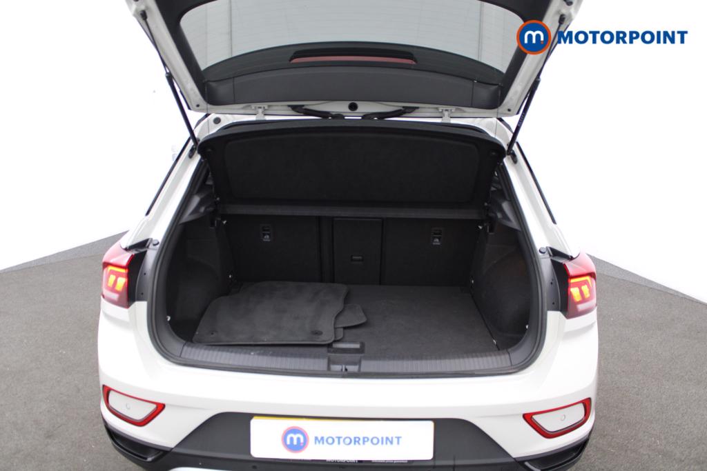 Volkswagen T-Roc Style Manual Petrol SUV - Stock Number (1551339) - 17th supplementary image
