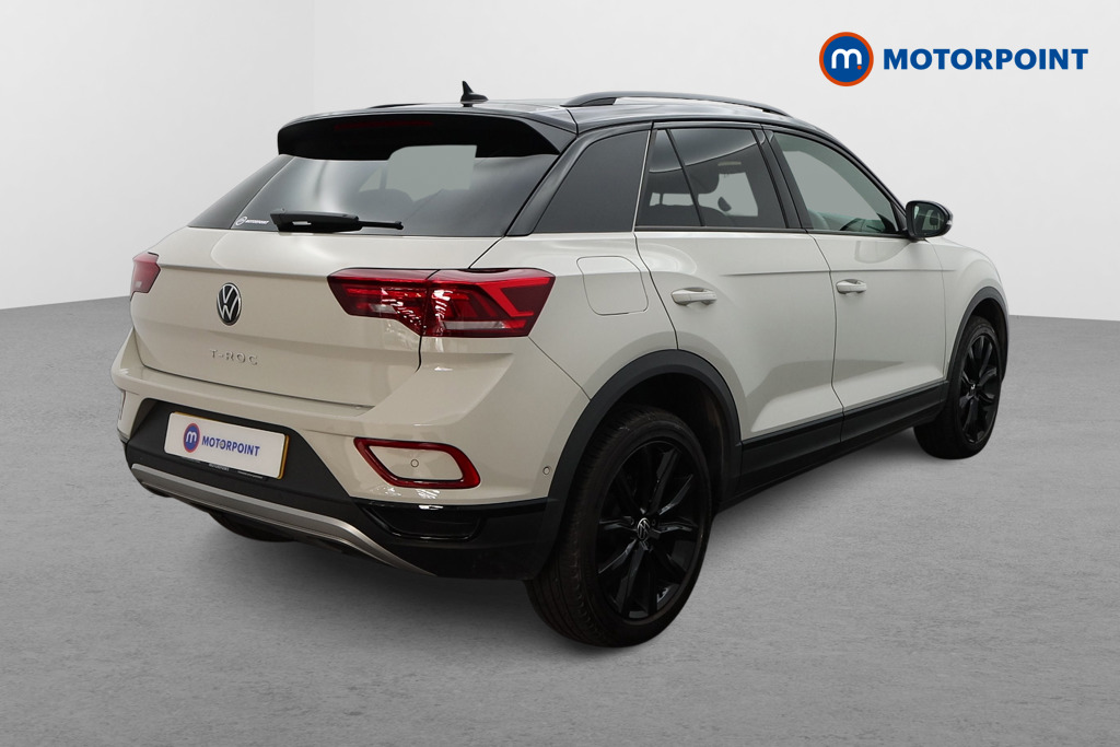 Volkswagen T-Roc Style Manual Petrol SUV - Stock Number (1551339) - Drivers side rear corner