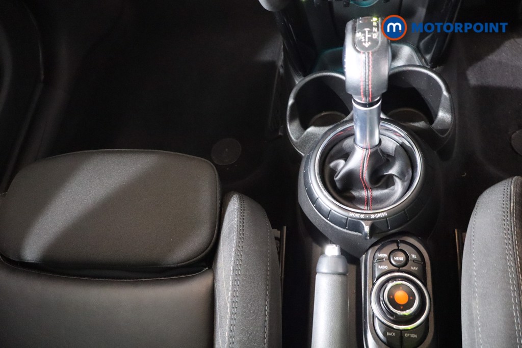 Mini Hatchback Cooper S Automatic Petrol Hatchback - Stock Number (1551596) - 16th supplementary image