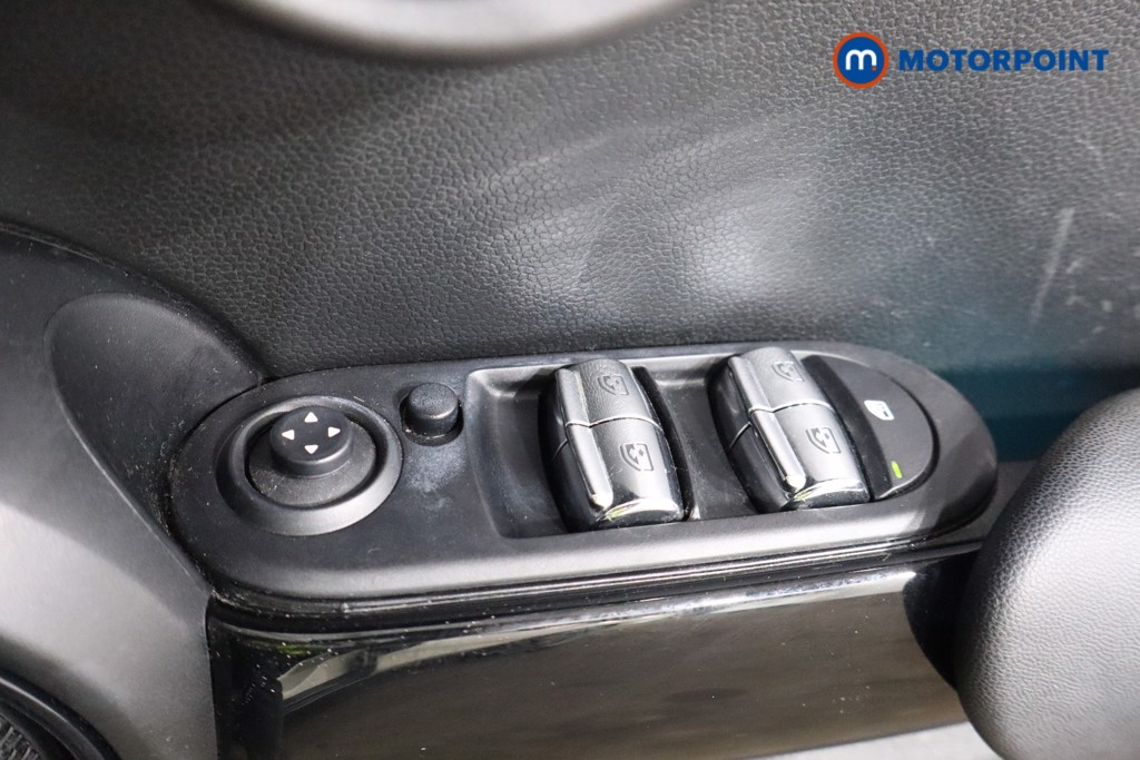 Mini Hatchback Cooper S Automatic Petrol Hatchback - Stock Number (1551596) - 20th supplementary image