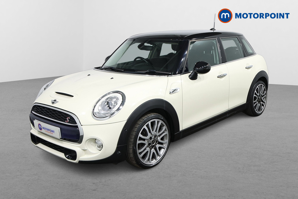 Mini Hatchback Cooper S Automatic Petrol Hatchback - Stock Number (1551596) - Passenger side front corner