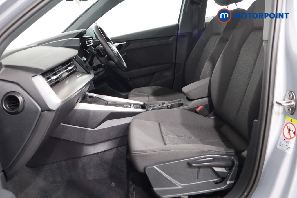 Audi A3 Technik Automatic Petrol Hatchback - Stock Number (1551621) - 4th supplementary image