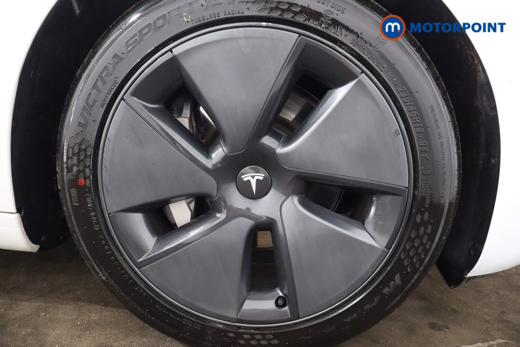 Tesla Model 3 Standard Plus Automatic Electric Saloon - Stock Number (1509165) - 11th supplementary image