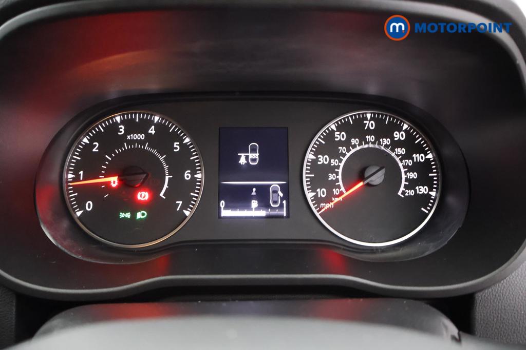 Dacia Duster Techroad Manual Petrol SUV - Stock Number (1532005) - 4th supplementary image