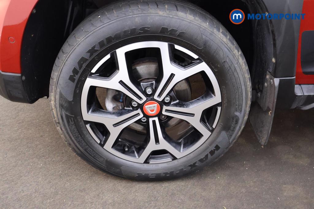 Dacia Duster Techroad Manual Petrol SUV - Stock Number (1532005) - 15th supplementary image