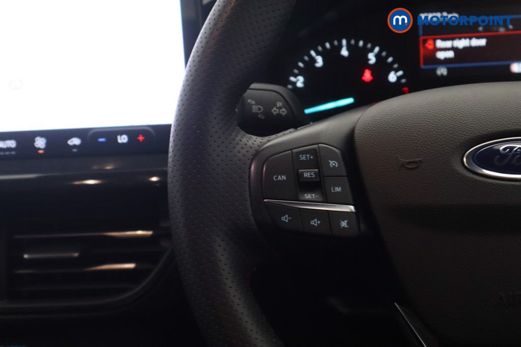 Ford Focus St-Line Manual Petrol Hatchback - Stock Number (1541480) - 4th supplementary image