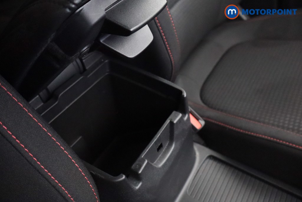 Ford Focus St-Line Manual Petrol Hatchback - Stock Number (1541480) - 8th supplementary image