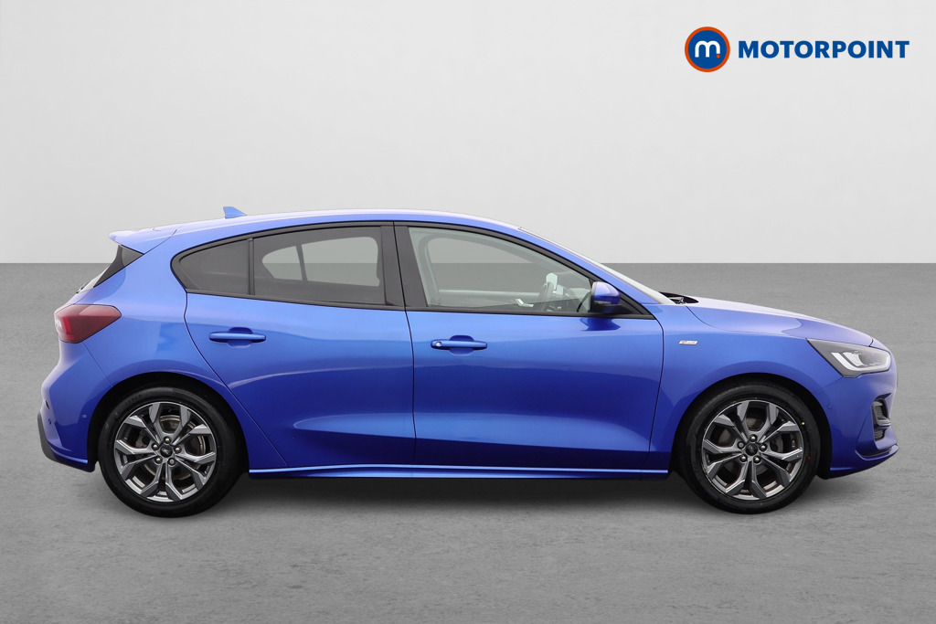 Ford Focus St-Line Manual Petrol Hatchback - Stock Number (1541480) - Drivers side