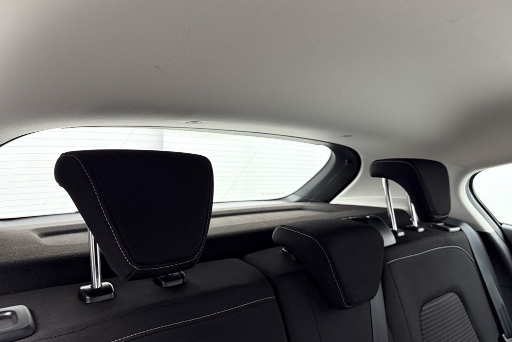 Ford Focus Titanium Manual Petrol Hatchback - Stock Number (1541484) - 17th supplementary image