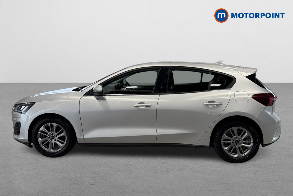 Ford Focus Titanium Manual Petrol Hatchback - Stock Number (1541484) - Passenger side